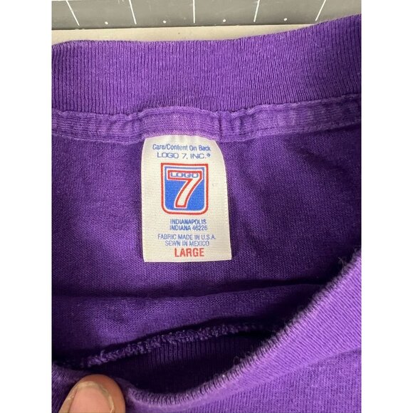 Vintage Utah Jazz NBA Logo 7 T-Shirt Purple Large 90s Graphic Tee - Picture 3 of 9